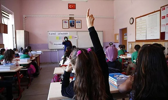 Okullarda İlk Dönem Ne Zaman Bitecek? İşte 15 Tatil Tarihi