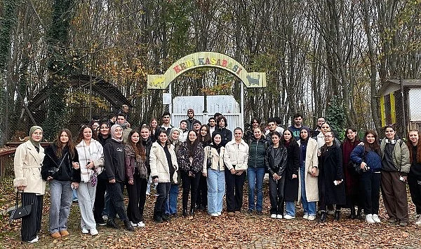 OMÜ Öğrencilerinden Sokak Hayvanlarına Destek: 312 Kilo Mama Bağışı