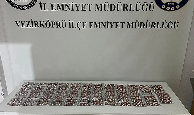 Samsun'da Araçta Uyuşturucu: 1308 Sentetik Hap Bulundu
