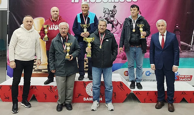 Samsun’da Satranç Şöleni: Gençler Ve Emektarlar İl Birincileri Belli Oldu