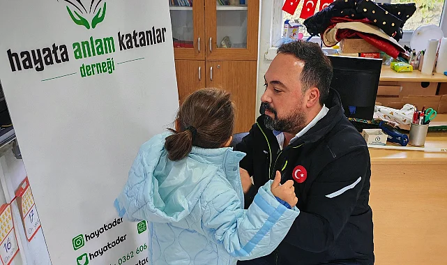 Samsun Kırsalındaki Minik Öğrencilere Bot ve Mont Desteği