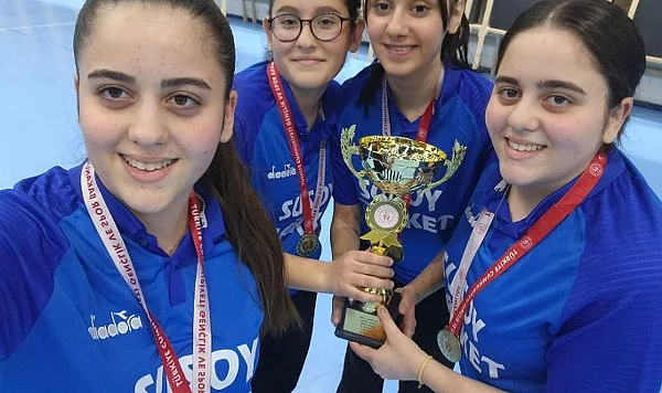 Samsun Okul Sporları Masa Tenisi Şampiyonu Salıpazarı Anadolu Lisesi