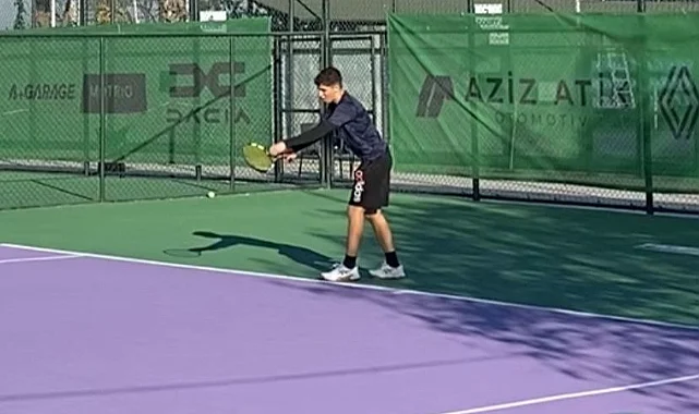Samsun Tenis Spor Kulübü'nde Büyükler Hafta Sonu Turnuvası Kupa Töreniyle Sona Erdi