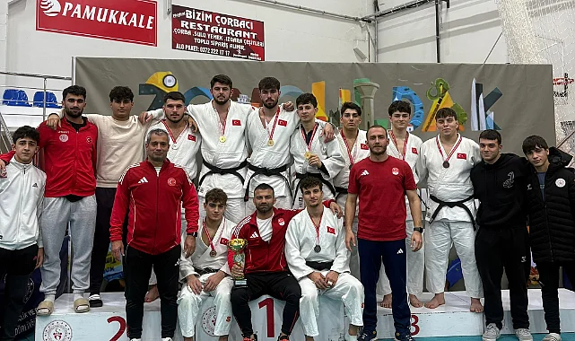 Samsun'un Judocuları Kürsünün Zirvesinde