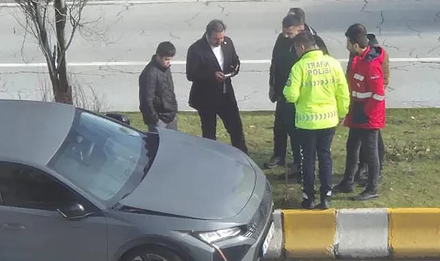 Şırdancı Mehmet Kazaya Karıştı: Muş’ta Otomobilin Çarptığı Kadın Acil Ameliyata Alındı 