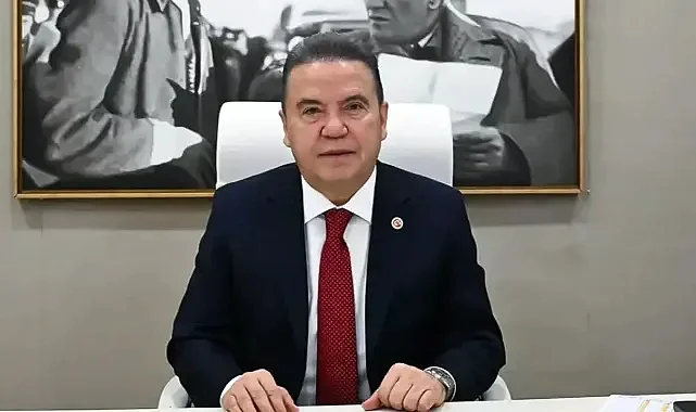 Tutuklu Başkan Muhittin Böcek Acil Hastaneye Kaldırıldı