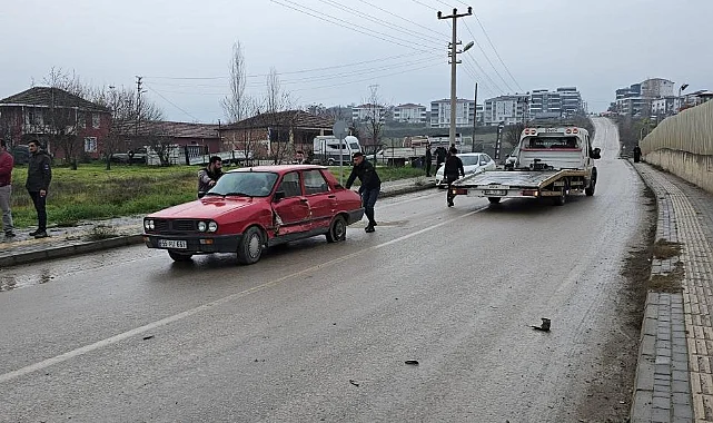 Vezirköprü'de Zincirleme Trafik Kazası: 3 Yaralı