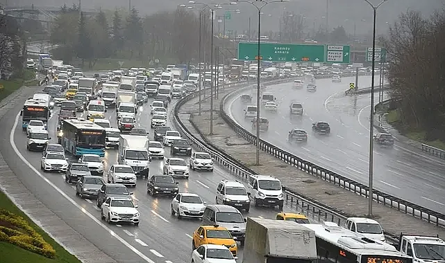 2025'te Trafiğe Kayıtlı Taşıt Sayısı 33,6 Milyona Ulaştı