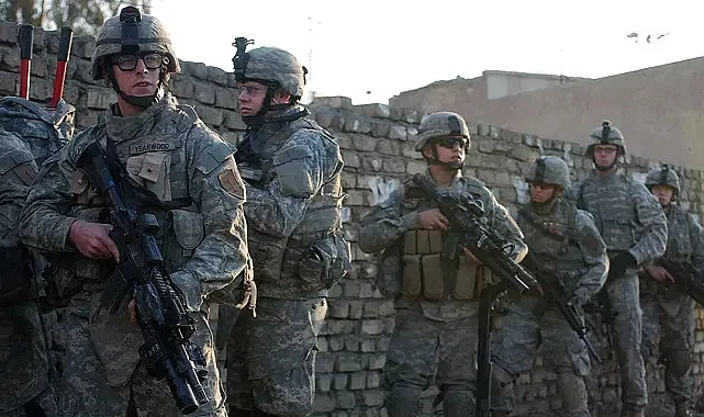 ABD Katar'daki Al-Udeid Hava Üssü'nde Personel Sayısını Azaltıyor