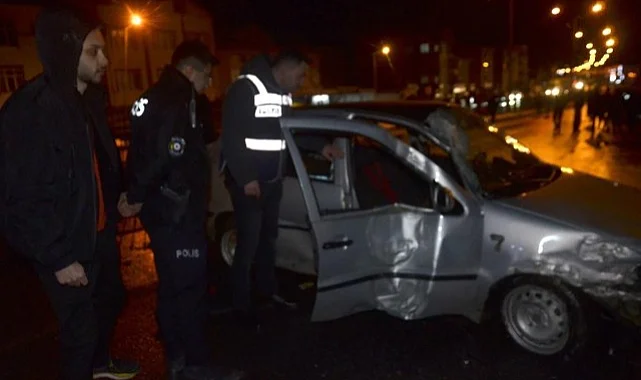 Bafra'da Buzlanma Kazaya Yol Açtı 3 Yaralı