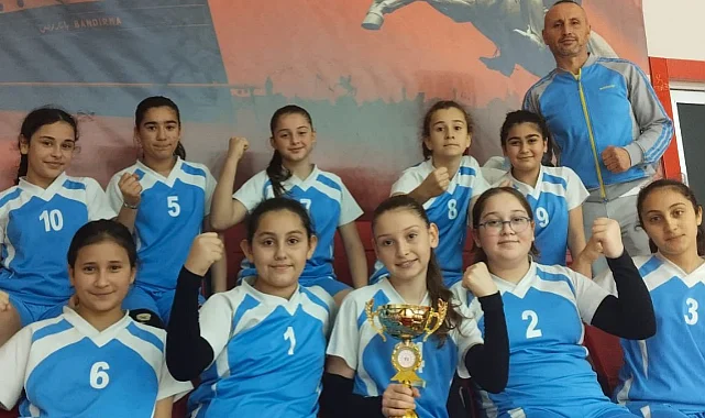 Çarşamba'ya Çifte Şampiyonluk: Potanın Ardından Filenin De Sultanları