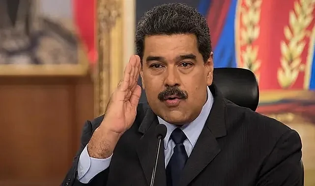 CNN: Maduro ve Eşi Yatak Odasından Sürüklenerek Çıkarıldı