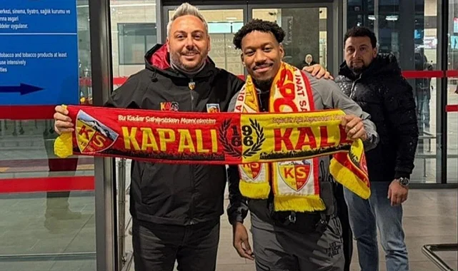 Eşyalarını Bırakıp Kaçtı! Fransız Sağ Bek Kayserispor'u Şoke Ettı
