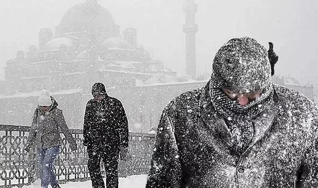 Hava Bir Anda Değişecek: Kar Fırtına Ve Sağanak Geliyor