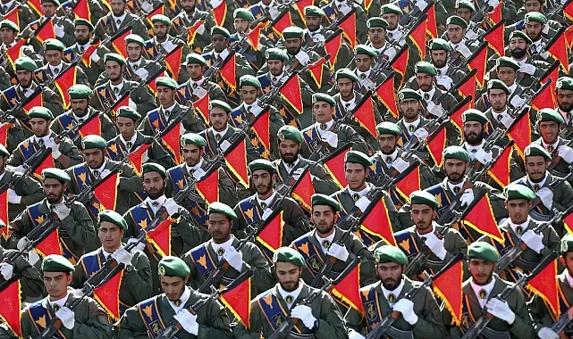 İran'da Kaos Derinleşiyor: Devrim Muhafızları Teyakkuzda