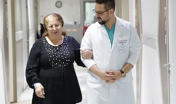 İsveç’te Solunum Cihazına Bağlanacaktı, Samsun’da Yürüyerek Taburcu Oldu!