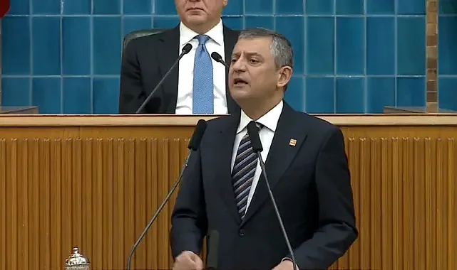 Özgür Özel'den Devlet Bahçeli'ye Emekli Maaşı Çağrısı