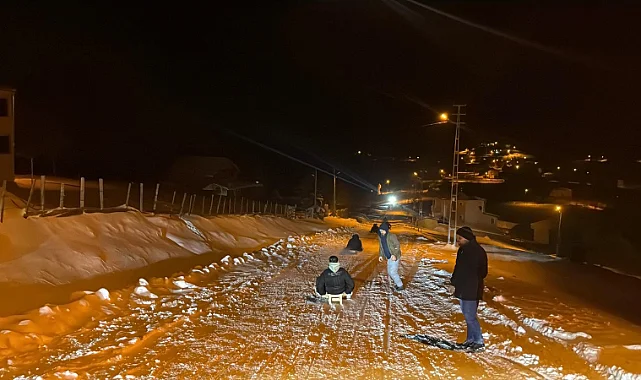 Samsun Alaçam Kızlan Yaylası'nda Kar Keyfi