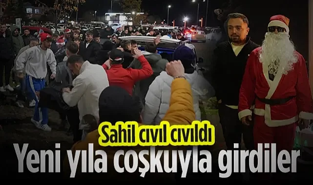 Atakum 2026'ya Merhaba Dedi! Yat Limanı'nda İğne Atsan Yere Düşmedi