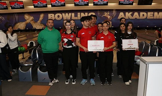 Samsun'da Bowling Heyecanı: 21 İlden Gençler Pistlere İndi!