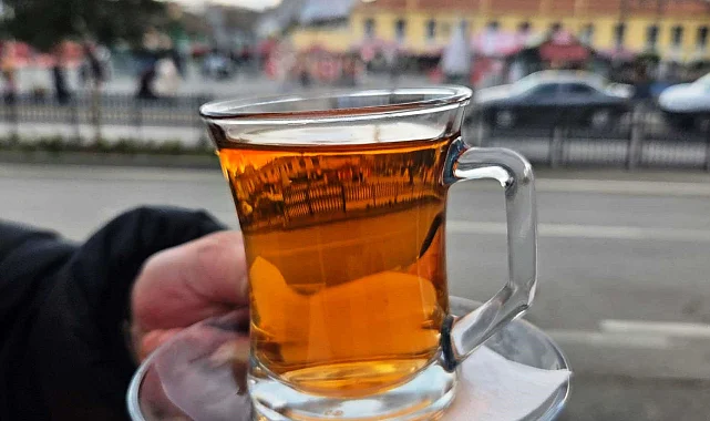 Samsun'da Dondurucu Soğuklar Kış Çayına Talebi Artırdı