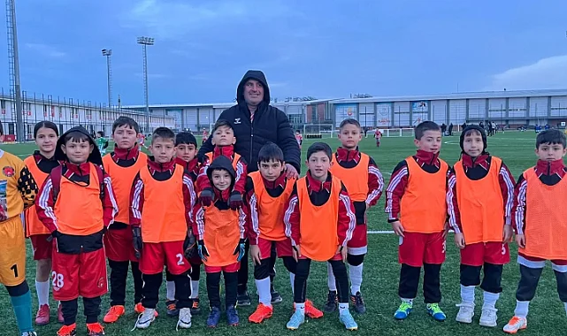 Samsun'da Rado Dursun Minikler Futbol Turnuvası'nda Final Heyecanı