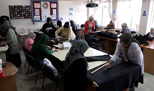 Samsun’da Tekkeköylü Kadınlardan Gazze’ye Kışlık Destek