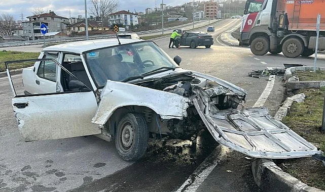 Samsun'da Tofaş SUV Araca Çarptı: 2 Yaralı