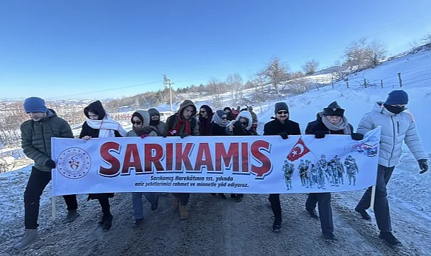 Samsun Ladik'te Sarıkamış Şehitleri İçin Dev Bayrak Yürüyüşü Yapıldı