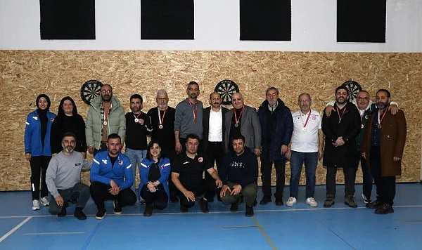 Samsunlu Gazeteciler Dart Turnuvasında Yarıştı