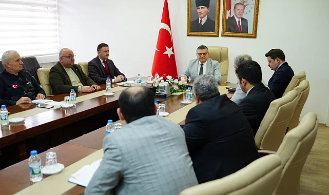Sinop'ta Kar Seferberliği:Ekipler Çalışmalarını Sürdürüyor