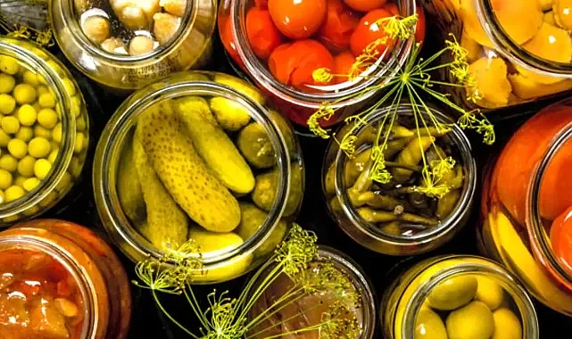 Tasteatlas Dünyanın En İyi Konserve Sebzelerini Seçti