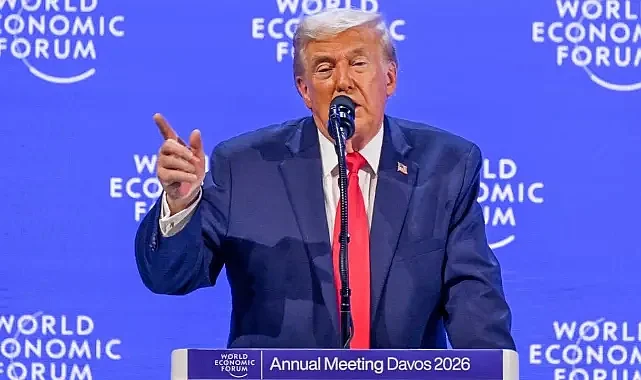Trump Davos'ta Grönland Resti Çekti: Tek İstediğim Bir Parça Buz