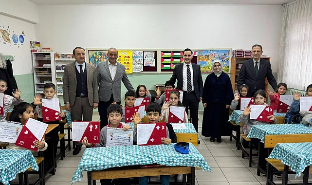 Yavaşbey İlkokulu’nda Karne Heyecanı: Salıpazarı Tatile Girdi