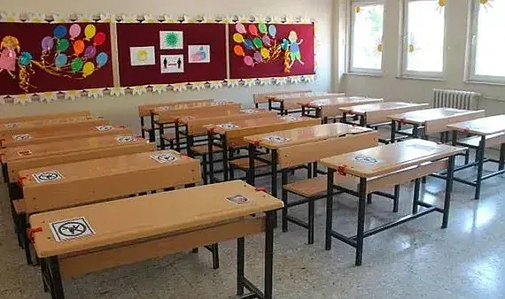 15 Tatil Uzatıldı Mı? Okullar 2 Şubat’ta Açılıyor Mu?