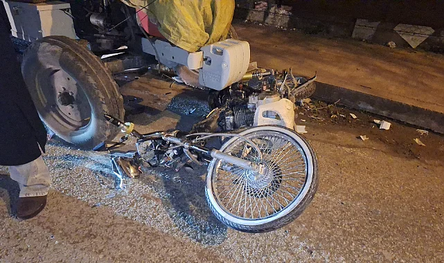 Bafra'da Otomobille Çarpışan Motosikletin Sürücüsü Yaralandı