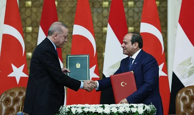 Cumhurbaşkanı Erdoğan ve Sisi'den Kahire'de İran İçin Diplomasi Çağrısı