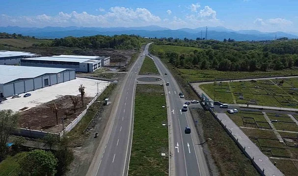 Karayolları Düğmeye Bastı: Ayvacık-Çarşamba Yolu Yeniden