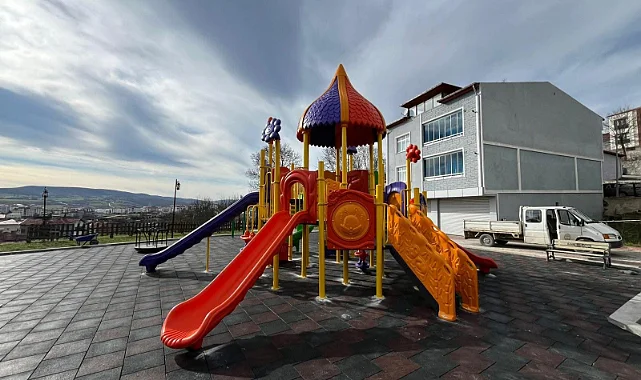 Kavak Atatürk Parkı Yenilendi