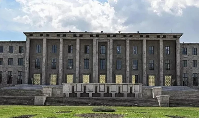 Meclis'teki İstismar Skandalında Sıcak Gelişme: 4 Tahliye