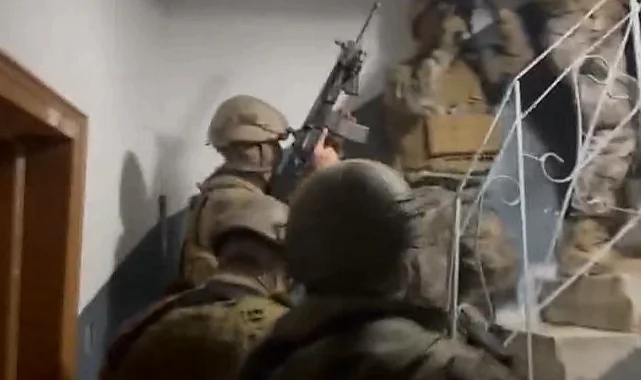 Sahte Belgelerle İkamet İzni Alan Şebekeye Samsun Dahil 8 İlde Baskın