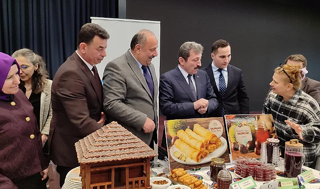 Salıpazarı'nın Kestane Balı Samsun'da Görücüye Çıktı