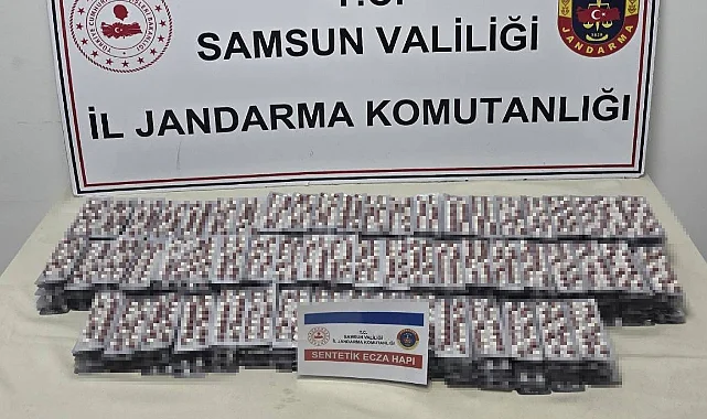 Samsun'da Asma Tavandan Binlerce Uyuşturucu Hap Çıktı