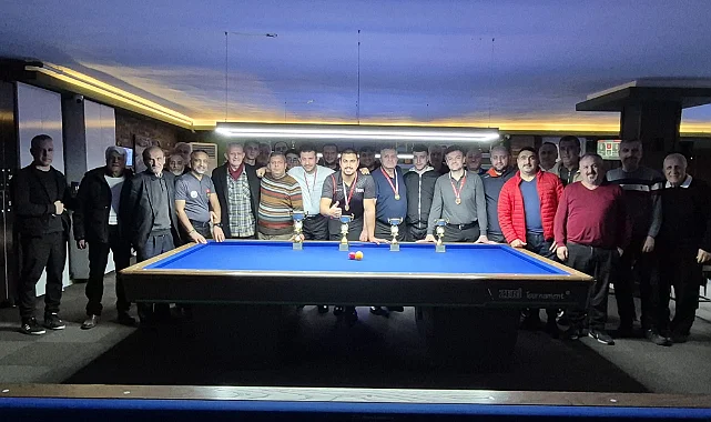 Samsun’da Bilardo Şöleni: 3 Bant İl Birincisi Namağlup Mustafa Akgül
