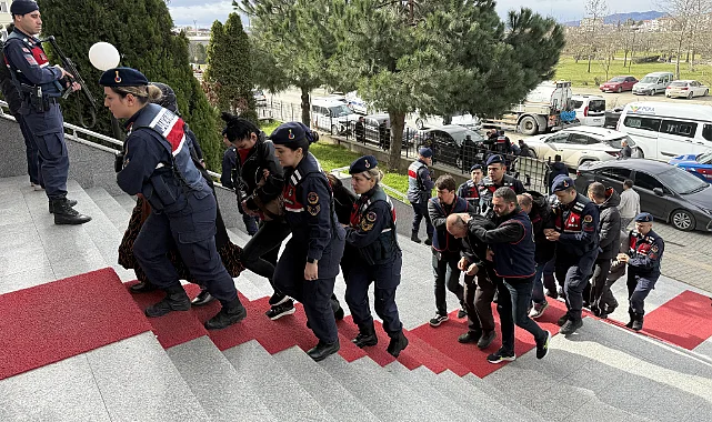 Samsun'da Fuhuş Operasyonu: 8 Kişi Adliyeye Sevk Edildi