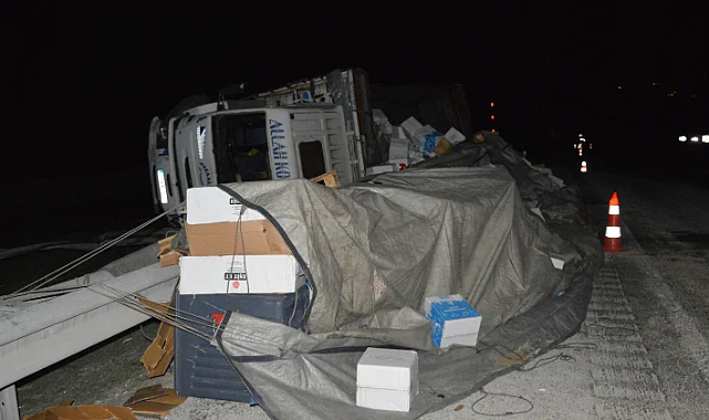 Samsun Havza'da Tır ve Kamyon Çarpıştı