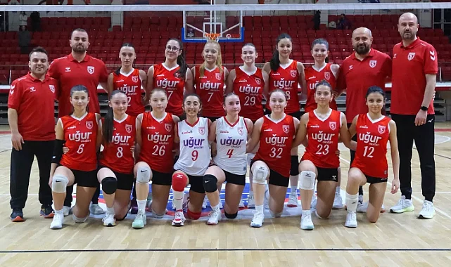 Samsunspor Yıldız Voleybol Takımı Final Grubuna Galibiyetle Başladı