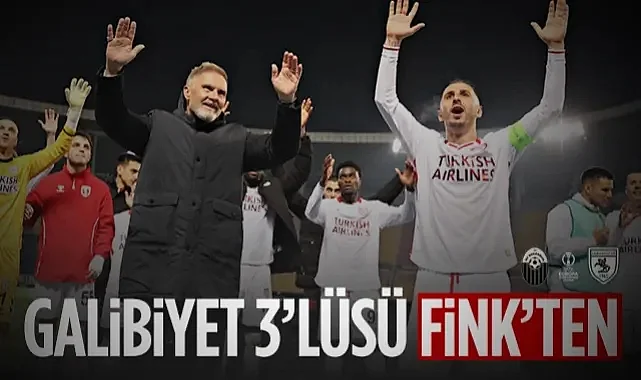 Samsunspor'un Hocası Thorsten Fink'ten Üsküp'te Taraftara 3'lü!
