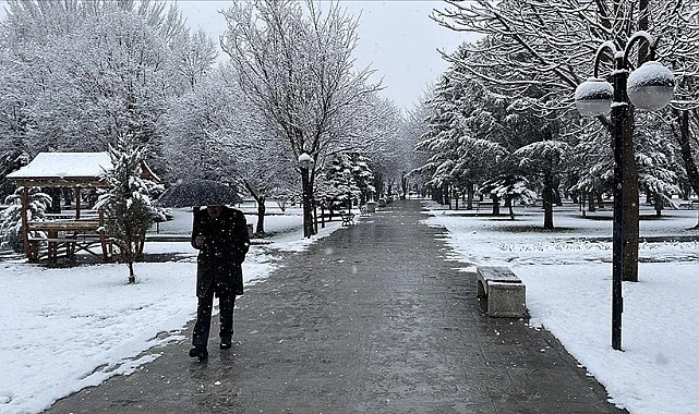 Türkiye Genelinde Kar Yağışı Ve Tipi Etkili