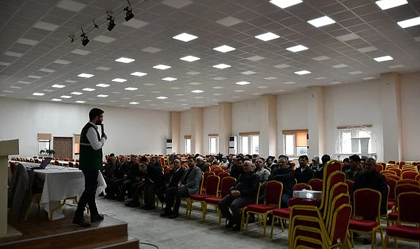 Vezirköprü’de Bağımlılığa Karşı Farkındalık Semineri